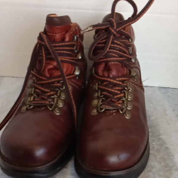 Men\'s Brown Leather Hiking Boots main image 4